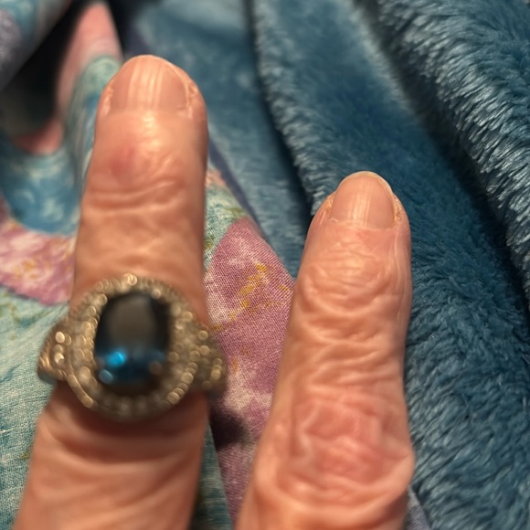 London Blue Topaz Ring, sz6, all real gems in this beautiful ring, - Picture 7 of 13